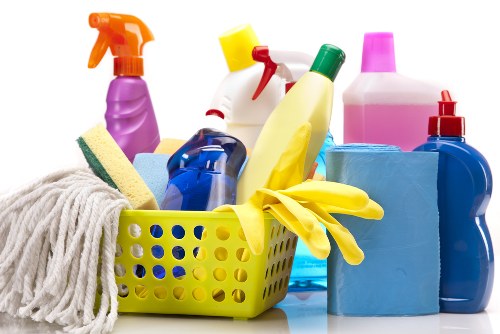 One-off cleaning for a Hollandpark apartment with access considerations