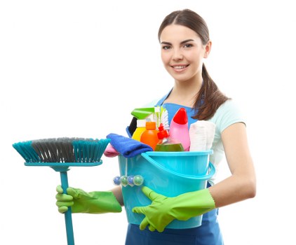 Charity donation and reuse-focused waste diversion in Holland Park